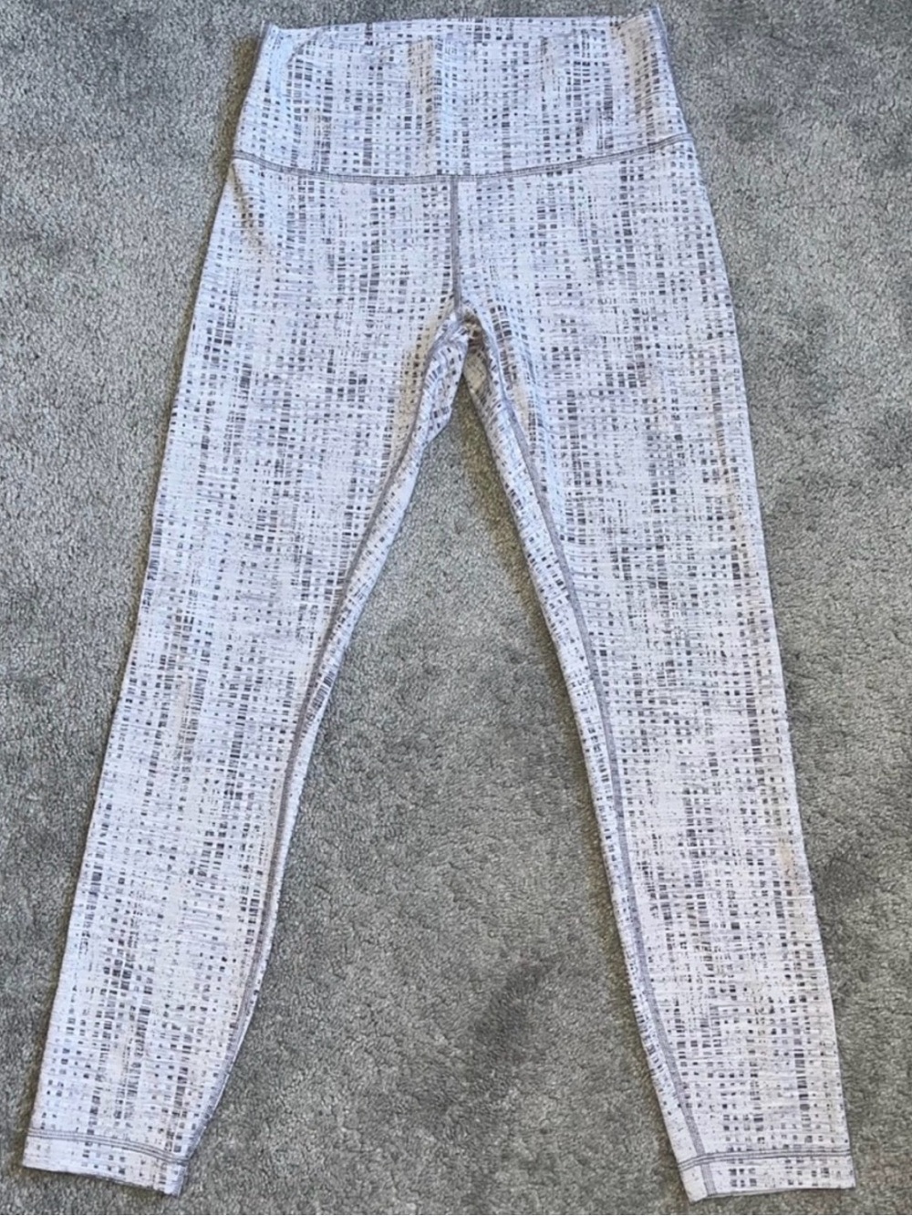 Lululemon Wunder Under High Rise Leggings 8
